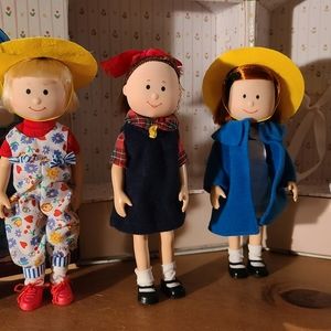 Madeline Dolls, carrying cases, and Books